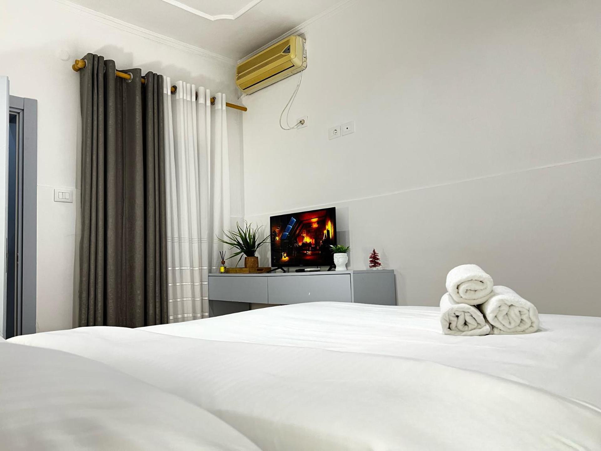 Square Hotel 3*