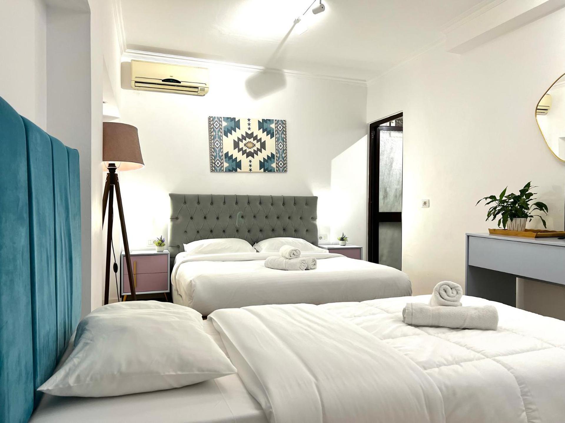 Square Hotel 3*