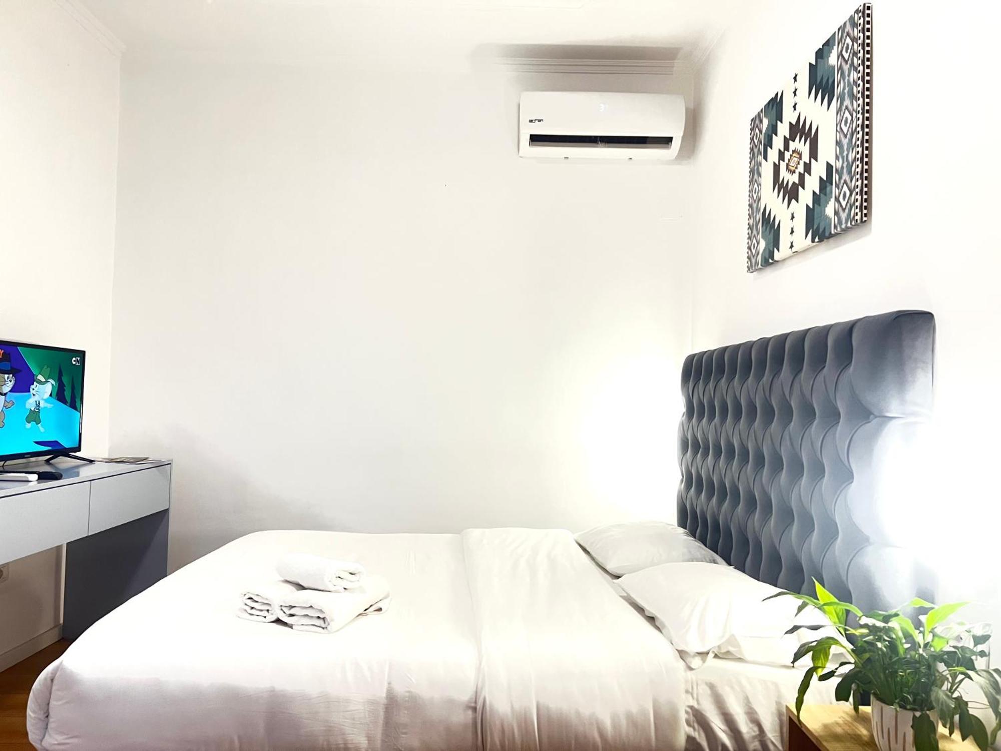 Hotel Square 3*